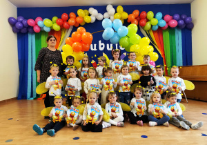 wspólne zdjęcie Pszczółek.