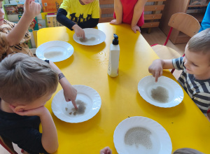 Realizacja programu "Mydło i woda -super przygoda"